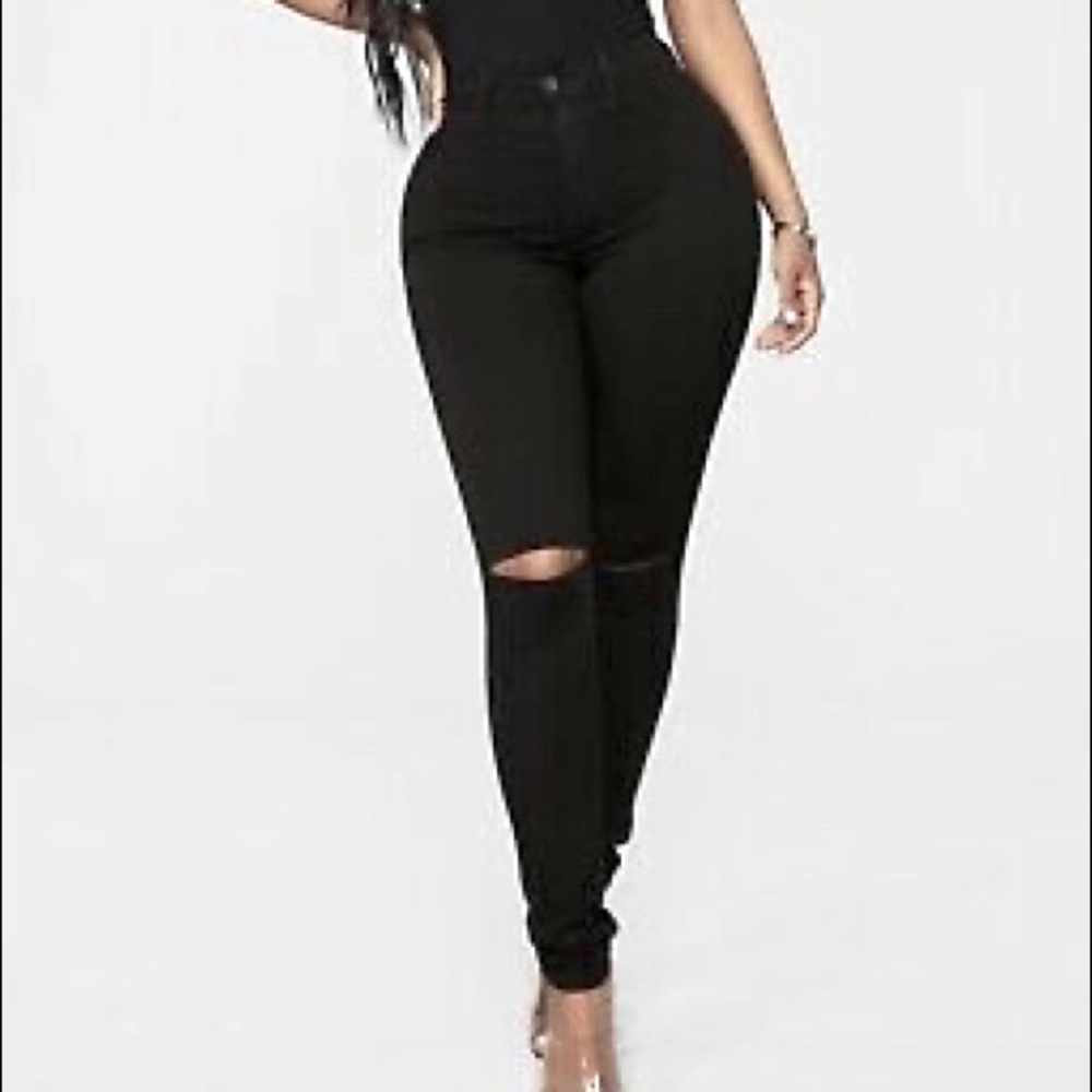 AKIRA Aphrodite Black Stretch Jeans